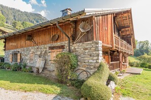 Exterior - Chalet Panoramique - Two Bedroom Apartment, Sleeps 5 (Flumet)