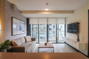 Fernseher, Arbeitsbereiche