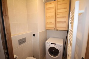 Bathroom - 4th floor, view mountain, balcony, parking, tv, 48m², Les Saisies (Hauteluce)