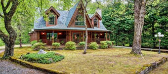 Needlepine Lodge of Sapphire Valley, Needlepine Lodge of Sapphire Valley