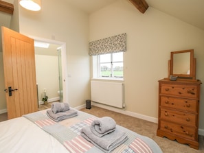 Cottage | Interior - The Barn (Shrewsbury)