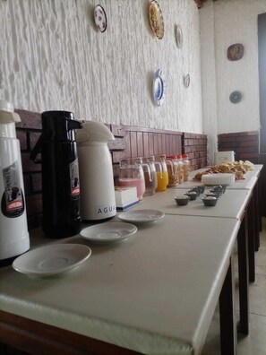 In-room dining - Hotel Atlantic (Mar de Ajo)