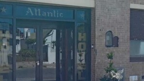 Front of property - Hotel Atlantic (Mar de Ajo)