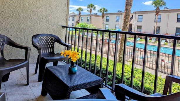 Terrace/patio - Welcome Y'all Vacation Rentals (Indian Shores)