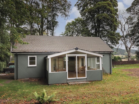 Cottage | Front of property