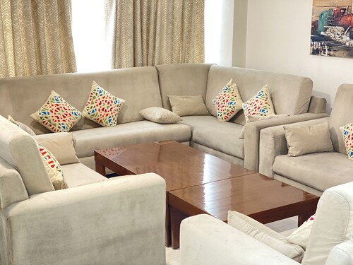 Executive 1 BHK 150 Sqm