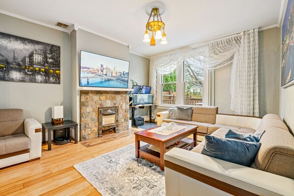 TV connectée, écrans d'ordinateur, imprimantes