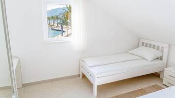 2 habitaciones, cuna de viaje, wifi gratis y ropa de cama