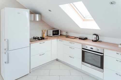 Luxury apartment right by the sea with premium breakfast