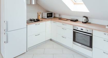 Luxury apartment right by the sea with premium breakfast