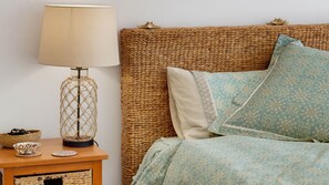 2 bedrooms, bed sheets