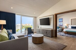 Preferred Club Master Suite Ocean View King | Sengetøy av topp kvalitet, minibar og safe på rommet
