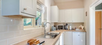 1 bedroom accommodation in Blankney, near Lincoln