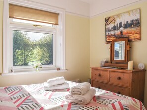 Unclassified image, 5 of 18, button - Holme Valley Cottage (Holmfirth)