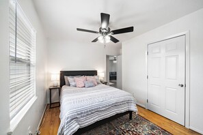 2 bedrooms, free WiFi, bed sheets