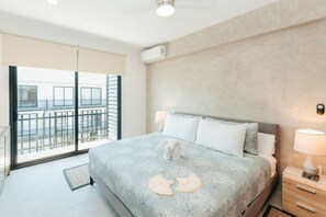 1 habitación, escritorio, tabla de planchar con plancha y wifi gratis 