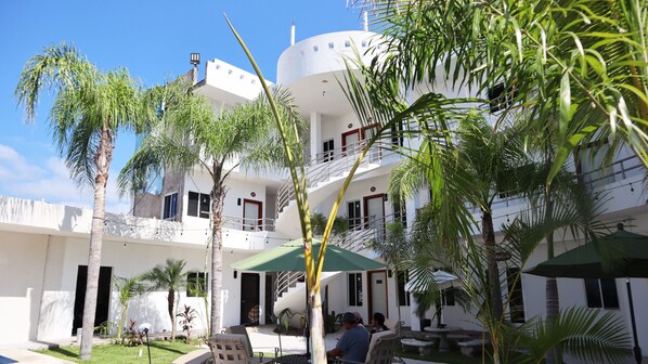 Front of property - Larú Spa Resort (Aticama)