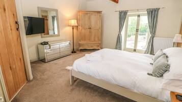 4 habitaciones, decoración personalizada y muebles diferentes