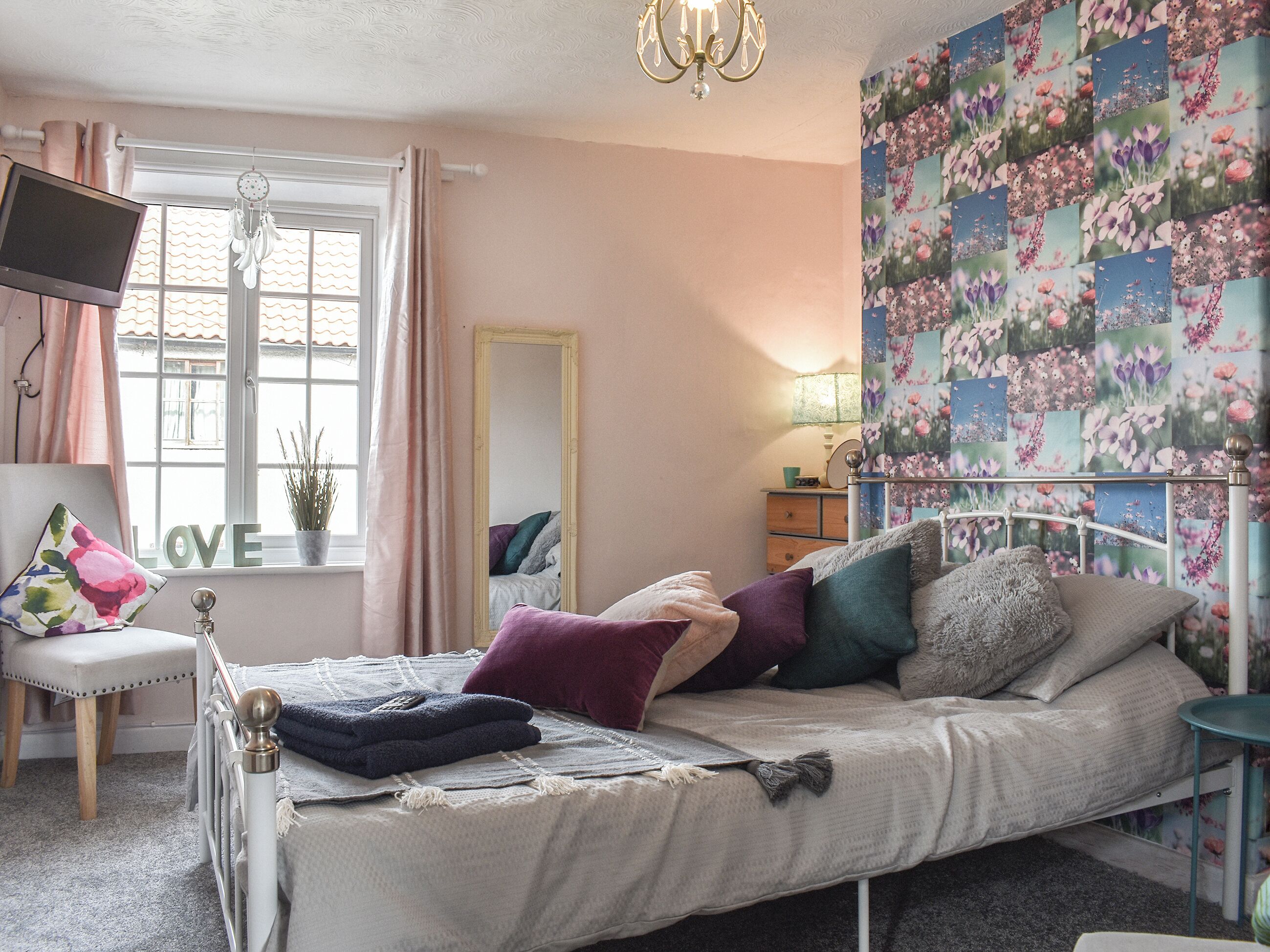 2 bedrooms, free WiFi, bed sheets