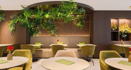 The CORNR Hotel