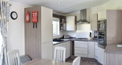 The Beeches - UK11126