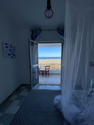 Scent of the Sea-Adults Only ( No under 6 )