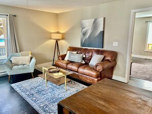 Smart TV - Beer City and Biltmore! (Asheville)