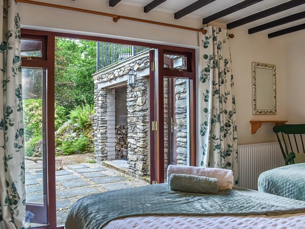 4 chambres, Wi-Fi gratuit, draps fournis