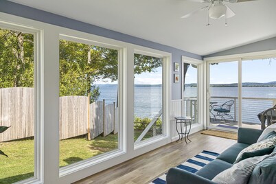 Tranquil lake house in VT w/ breathtaking views!