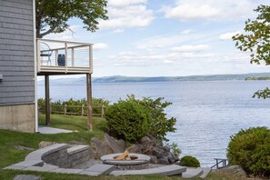 Property grounds - Tranquil lake house in VT w/ breathtaking views! (Grand Isle)