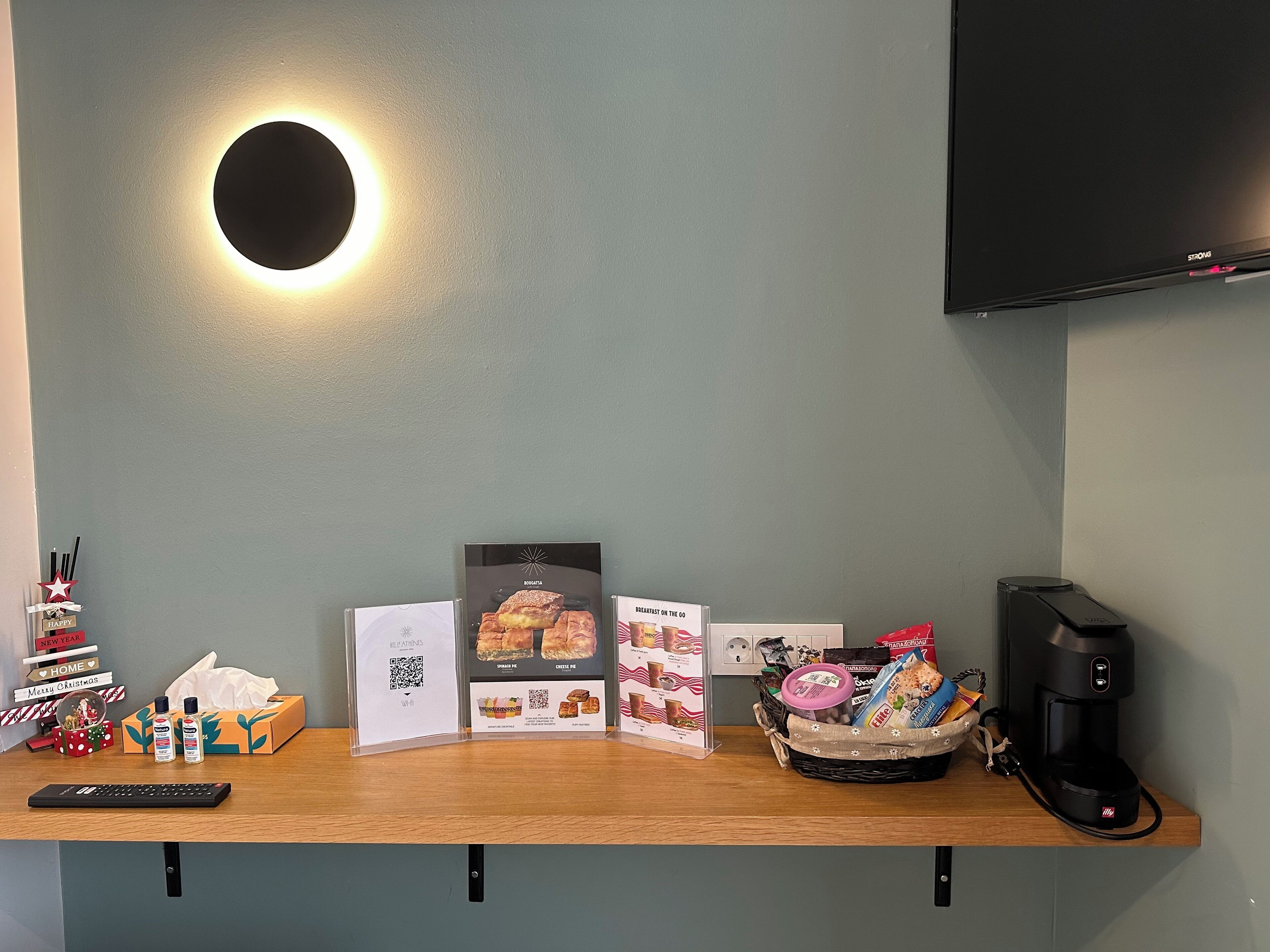 Photo - Belle Athenes - Luxury Rooms at Monastiraki Railway Station