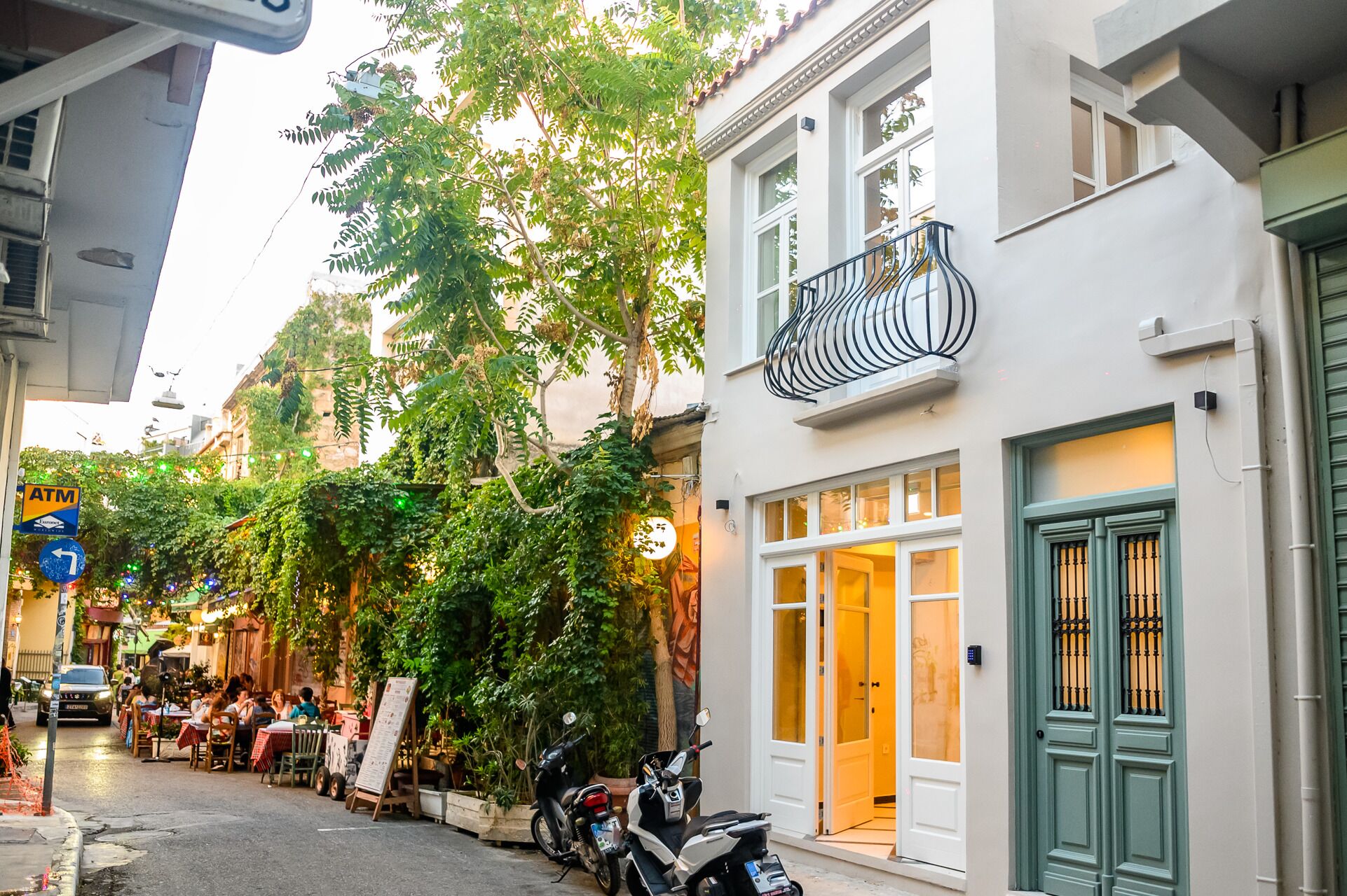 Photo - Belle Athenes - Luxury Rooms at Monastiraki Railway Station