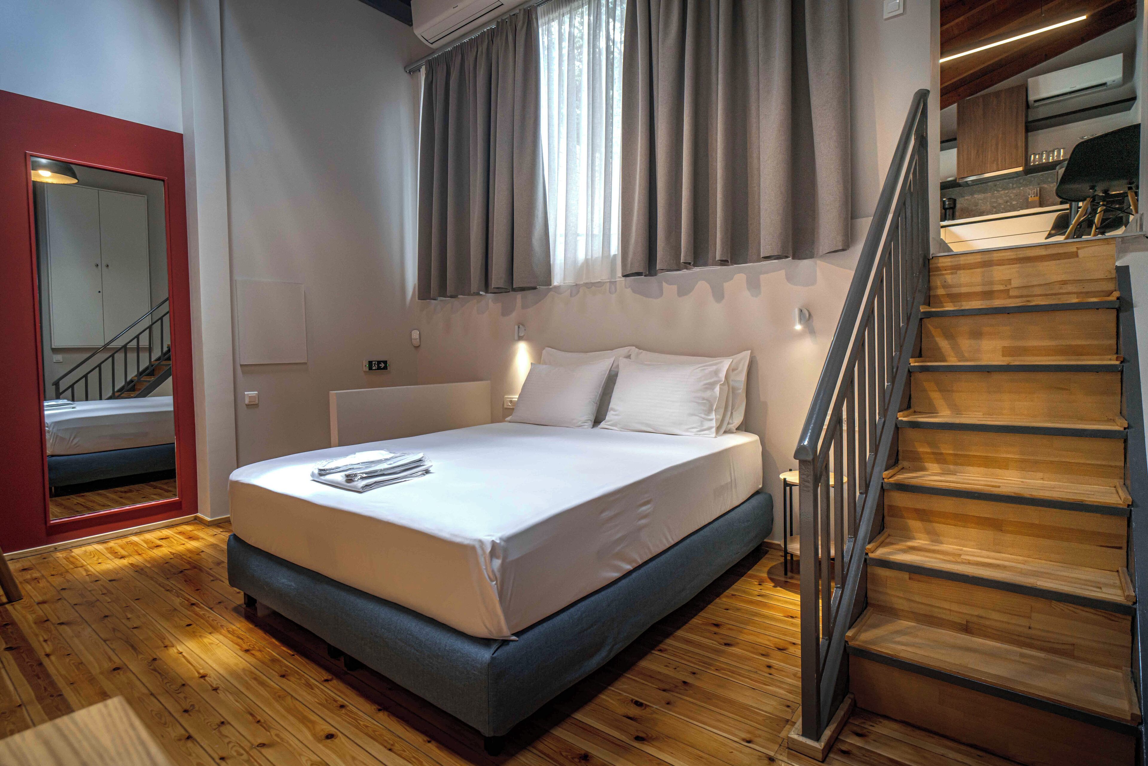 Photo - Belle Athenes - Luxury Rooms at Monastiraki Railway Station