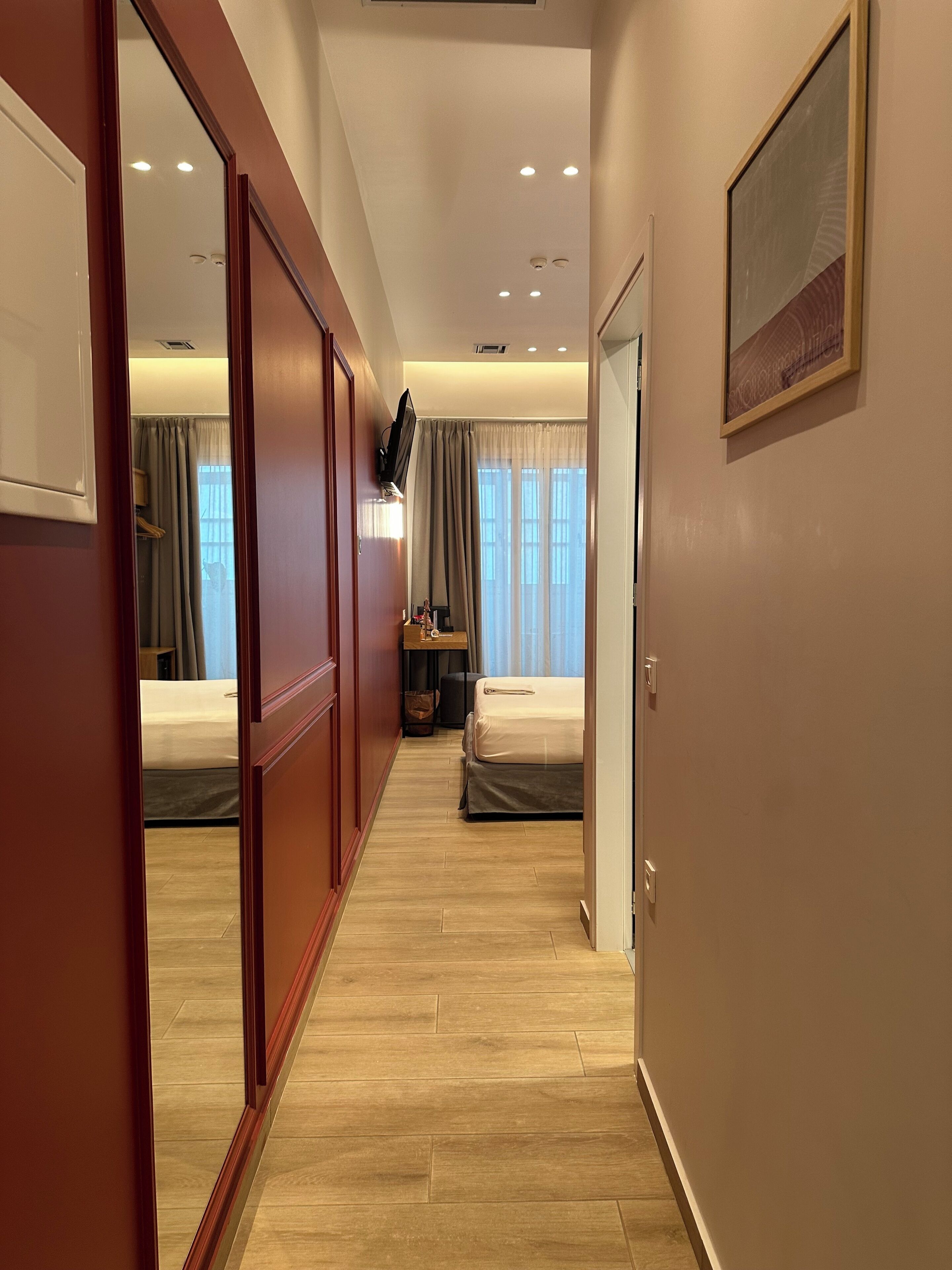Photo - Belle Athenes - Luxury Rooms at Monastiraki Railway Station