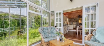 Tan y Castell Cottage