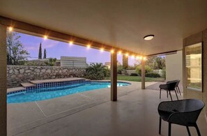 Piscina externa, piscina aquecida