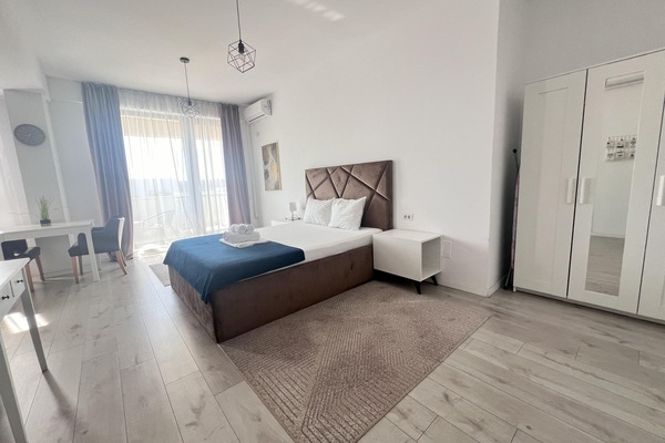 ملاءات للفراش لا تسبب الحساسية ومكواة/لوح كي وواي فاي مجانًا