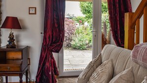 Living area - 1 bedroom accommodation in Crows Nest, near Liskeard (Crows Nest, near Liskeard)