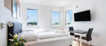 FeelGood Apartments LakeLiving