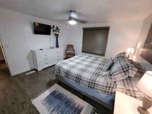 2 sovrum, strykjärn/strykbräda, gratis wi-fi och sängkläder