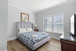 8 bedrooms, iron/ironing board, free WiFi, bed sheets - 8BR | Sleeps 16 | Pool | Steps To The Beach | 400B (North Myrtle Beach)