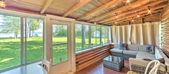 Crivitz Lakefront Escape w/ Boat Dock & Slip!