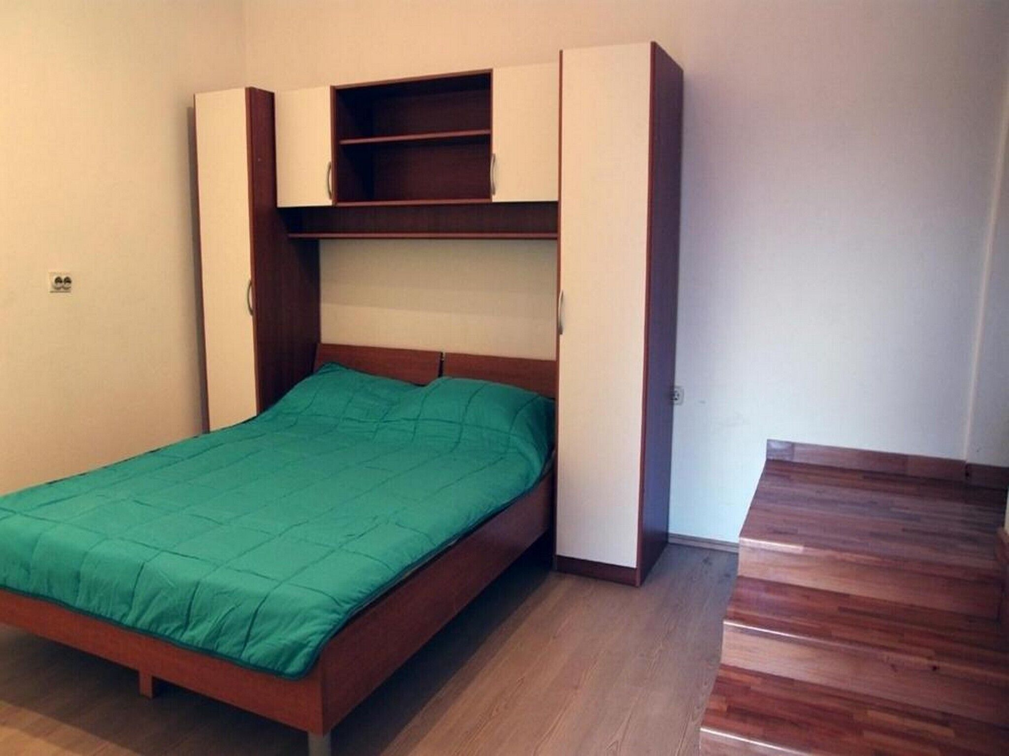 1 chambre, fer et planche à repasser, accès Internet, draps fournis