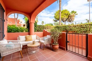 Terrace/patio - Alvarito Playa | Beach Apartment in Marbella (Marbella)