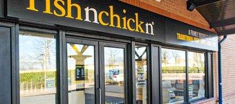 Spacious House in Prime Location • Driveway Parking • Smart TVs • Fast WiFi