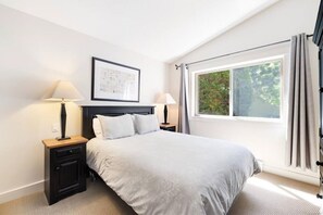 3 quartos, ferros/tábuas de passar roupa, Wi-Fi de cortesia