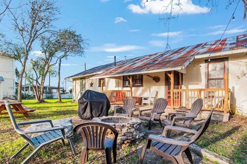 Carriage Inn - Cottage