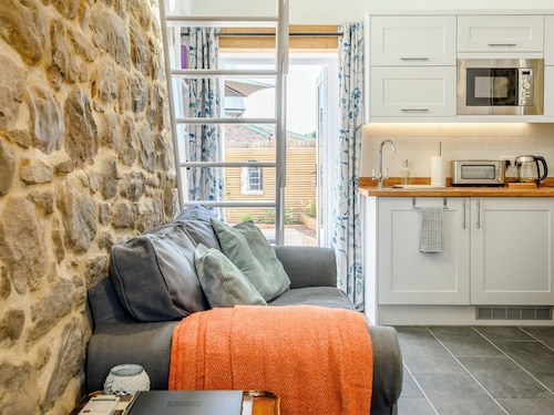 The Hayloft - UK40092