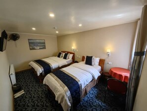 Family Twin Room - HOTEL VISTA MAR (Puerto Montt)