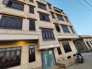 Front of property - Hotel Urban Heritage (Jaisalmer)